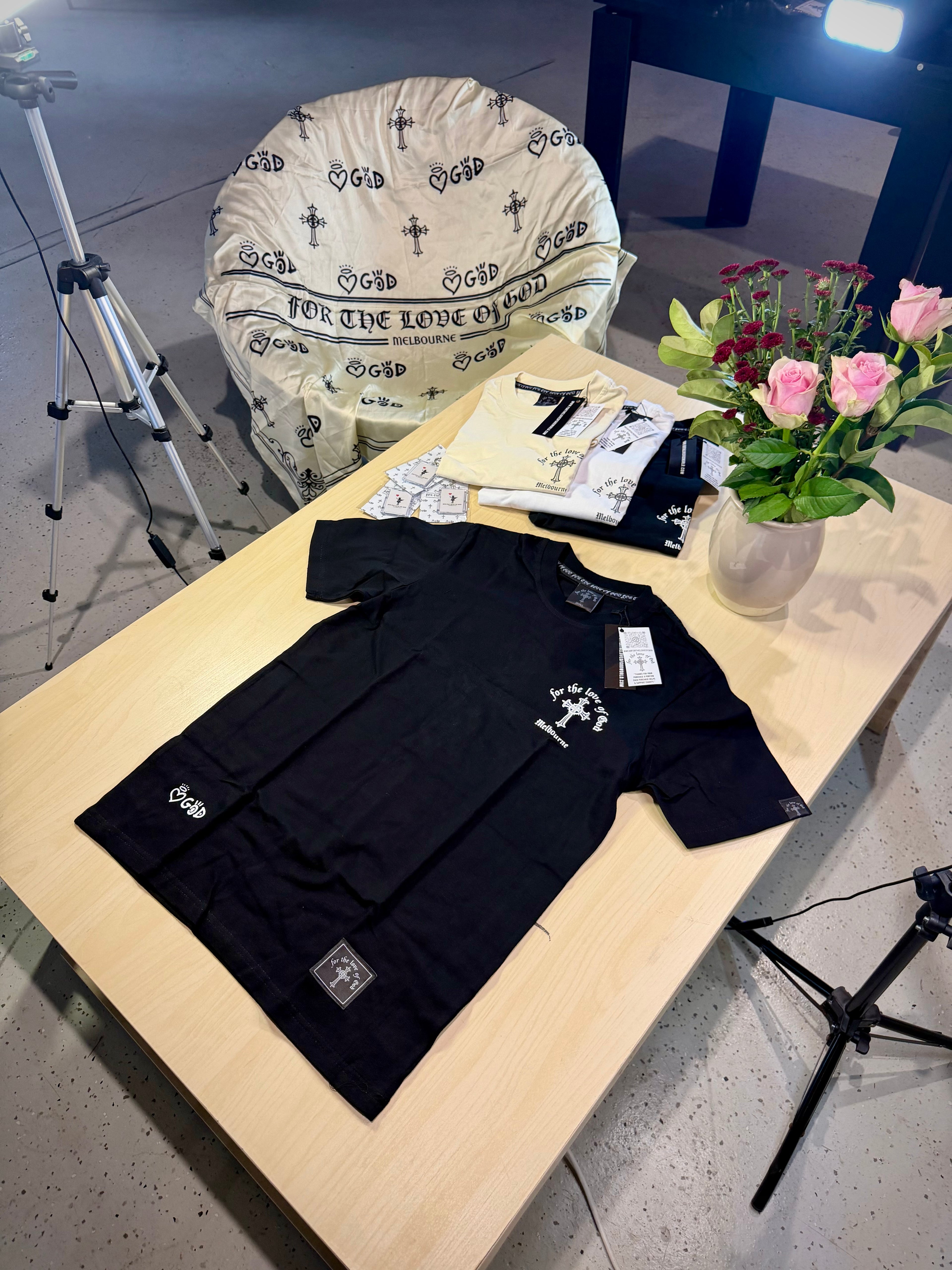 For the love of God og logo heavyweight tee black